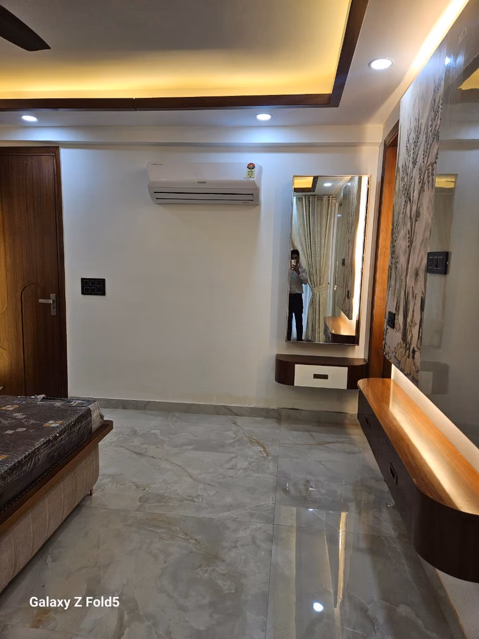 3 BHK Property — photograph 4